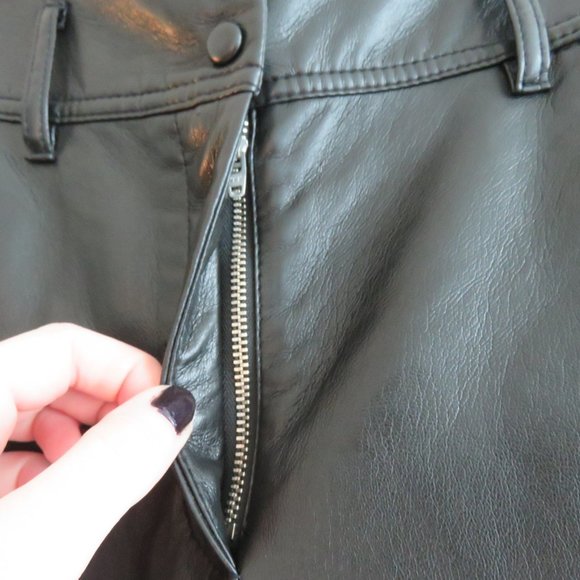 Aritzia Black High-Waisted Tie Pants - Picture 7 of 16